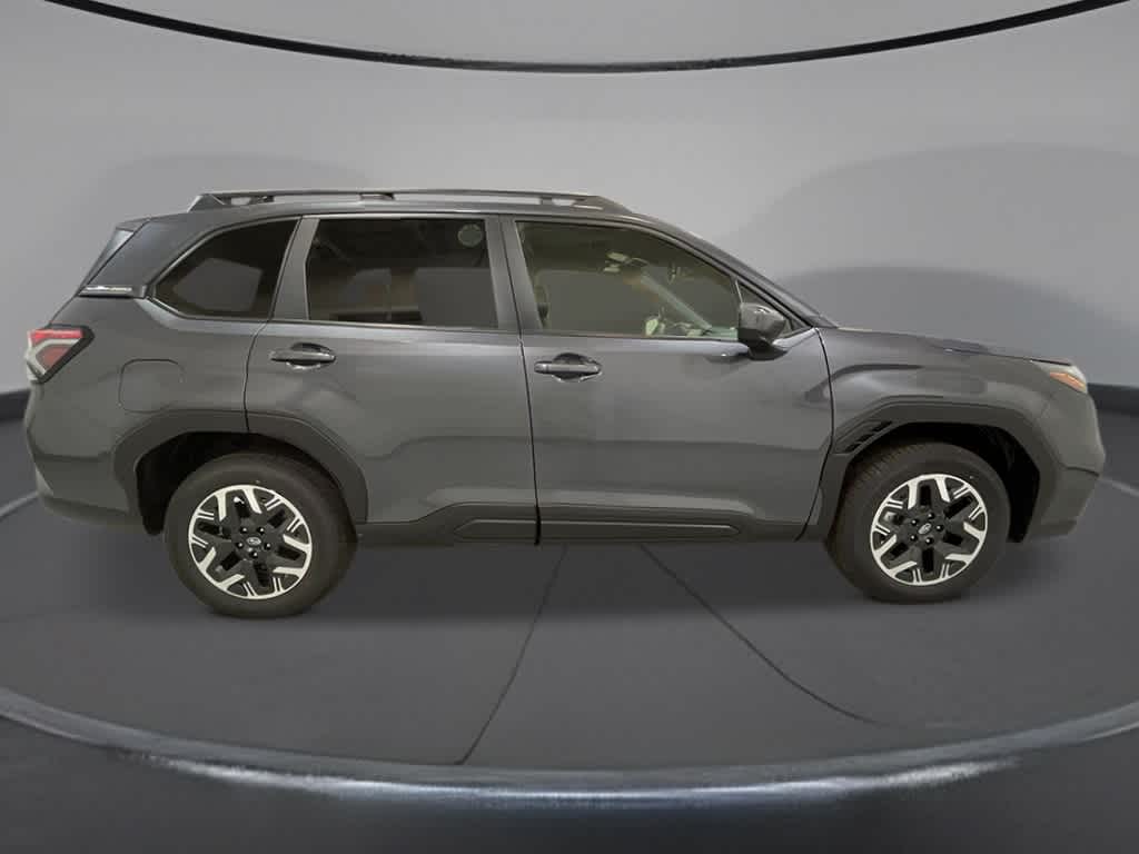 2025 Subaru Forester Premium 6