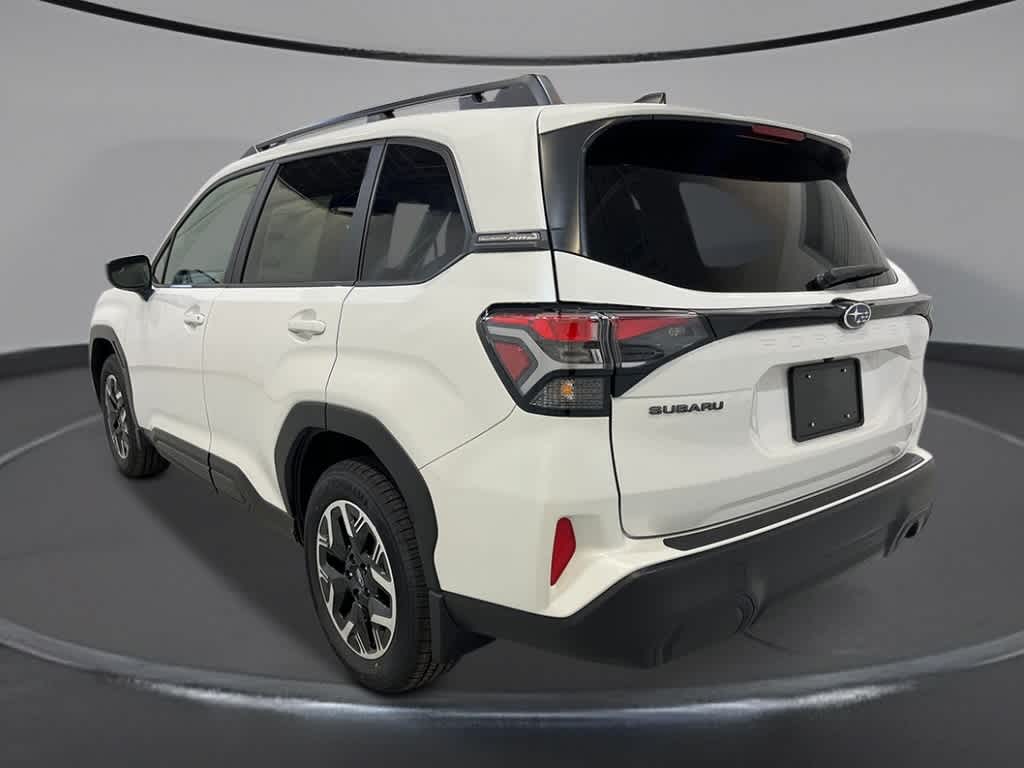 2025 Subaru Forester Premium 3