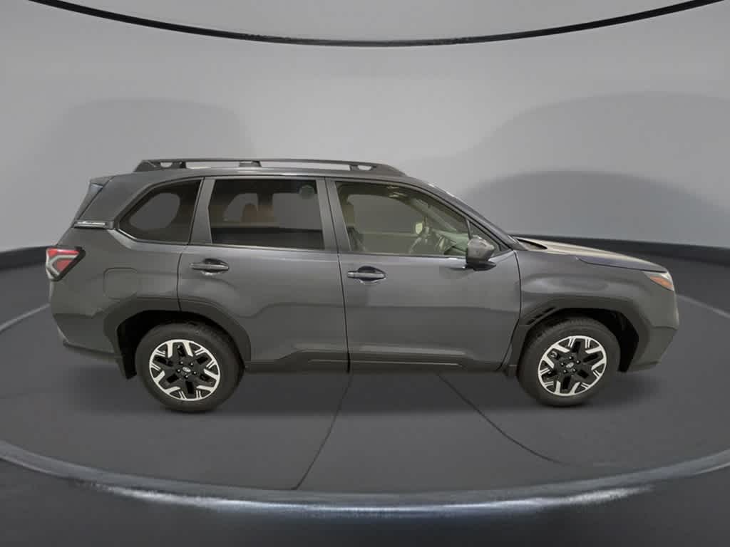 2025 Subaru Forester Premium 6