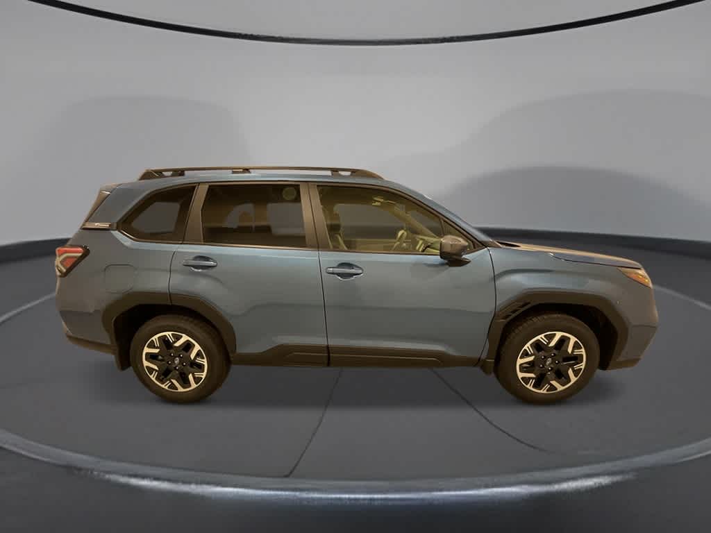 2025 Subaru Forester Premium 6