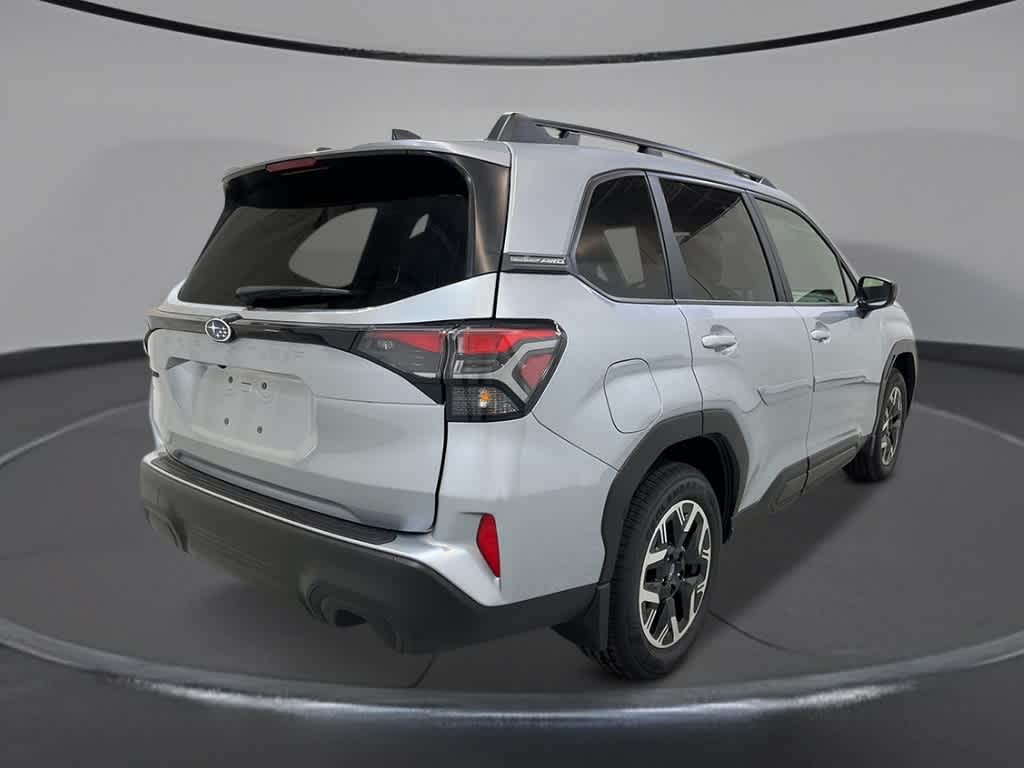 2025 Subaru Forester Premium 5