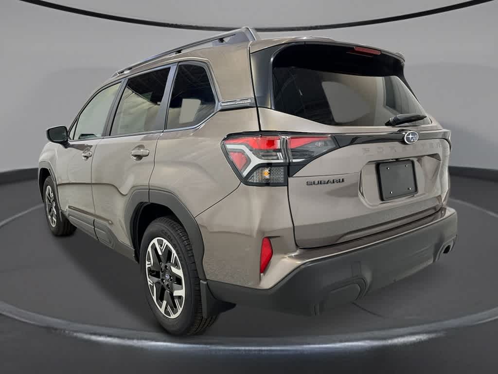 2025 Subaru Forester Premium 3