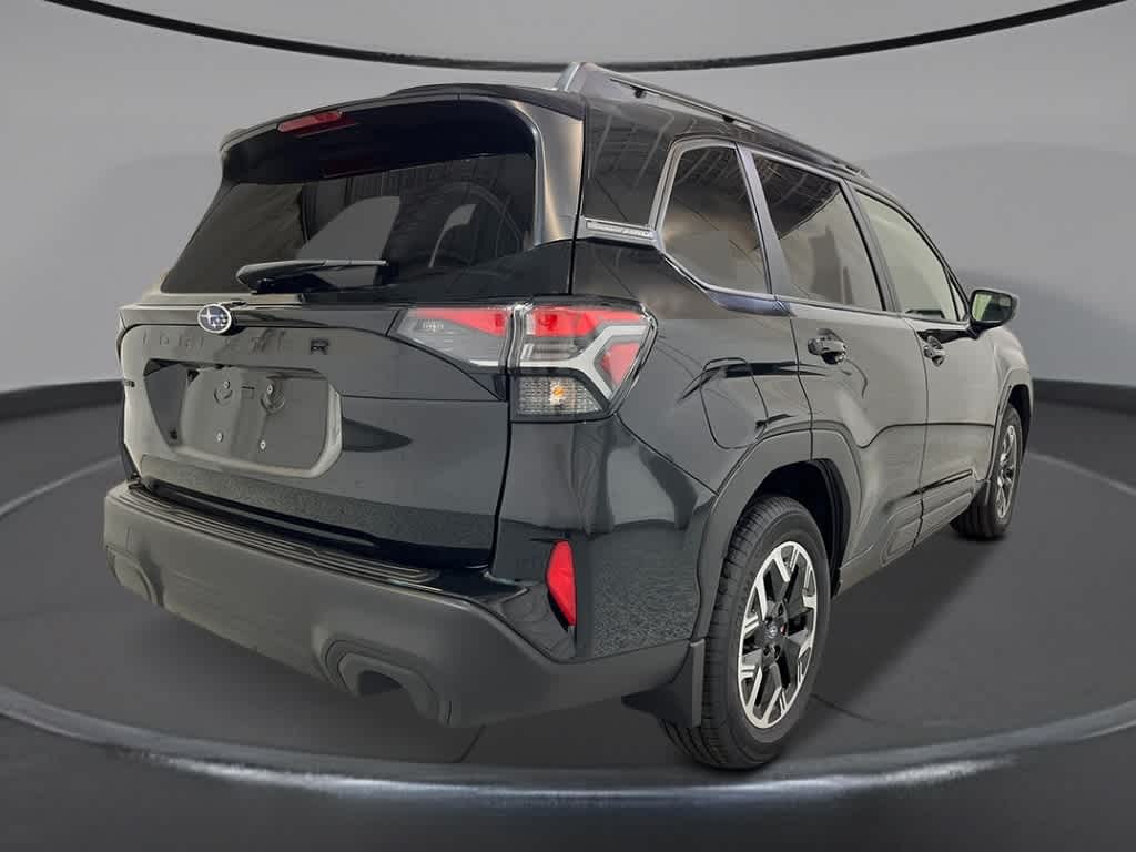 2025 Subaru Forester Premium 5