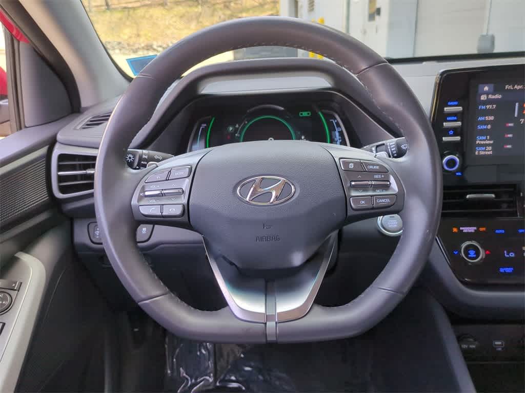 2022 Hyundai IONIQ Hybrid SE 23