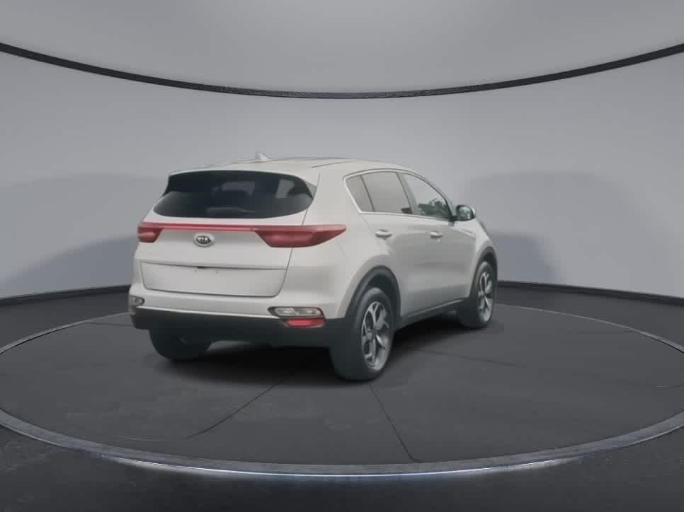 2020 Kia Sportage LX 8