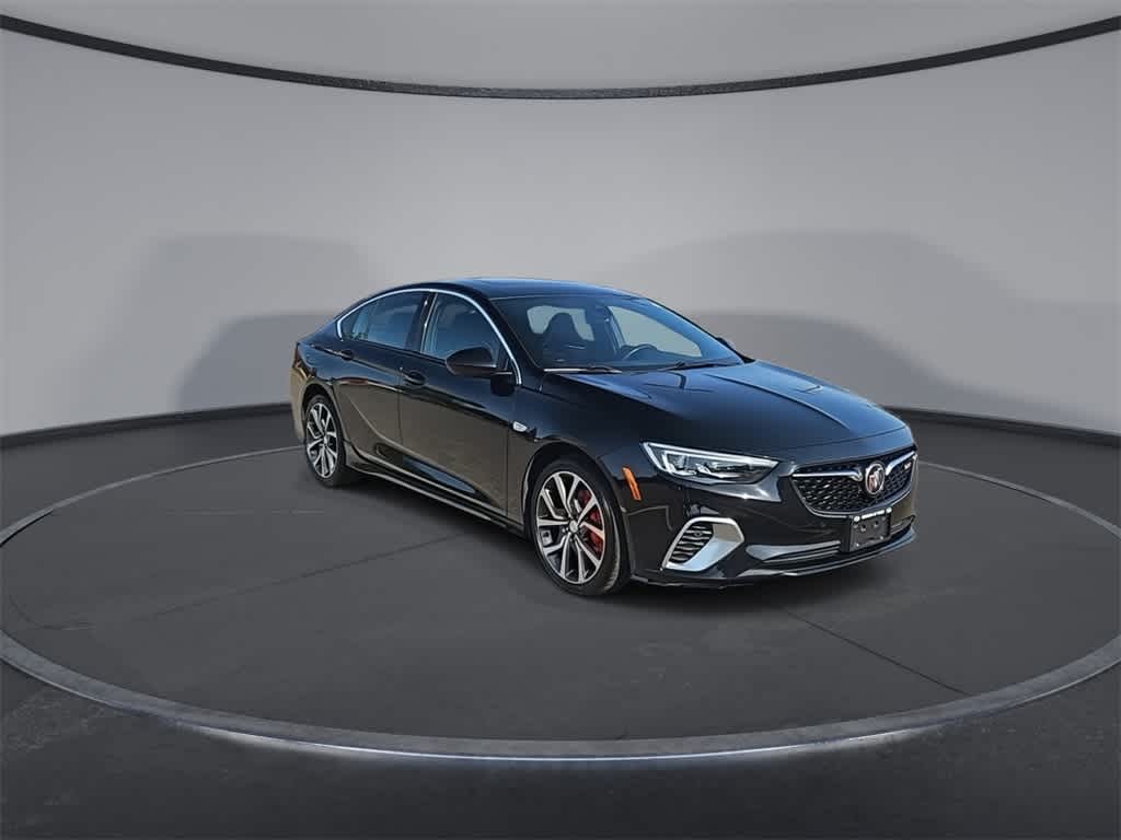 2018 Buick Regal Sportback GS 2