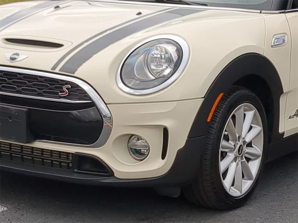 2017 MINI Clubman Cooper S 11