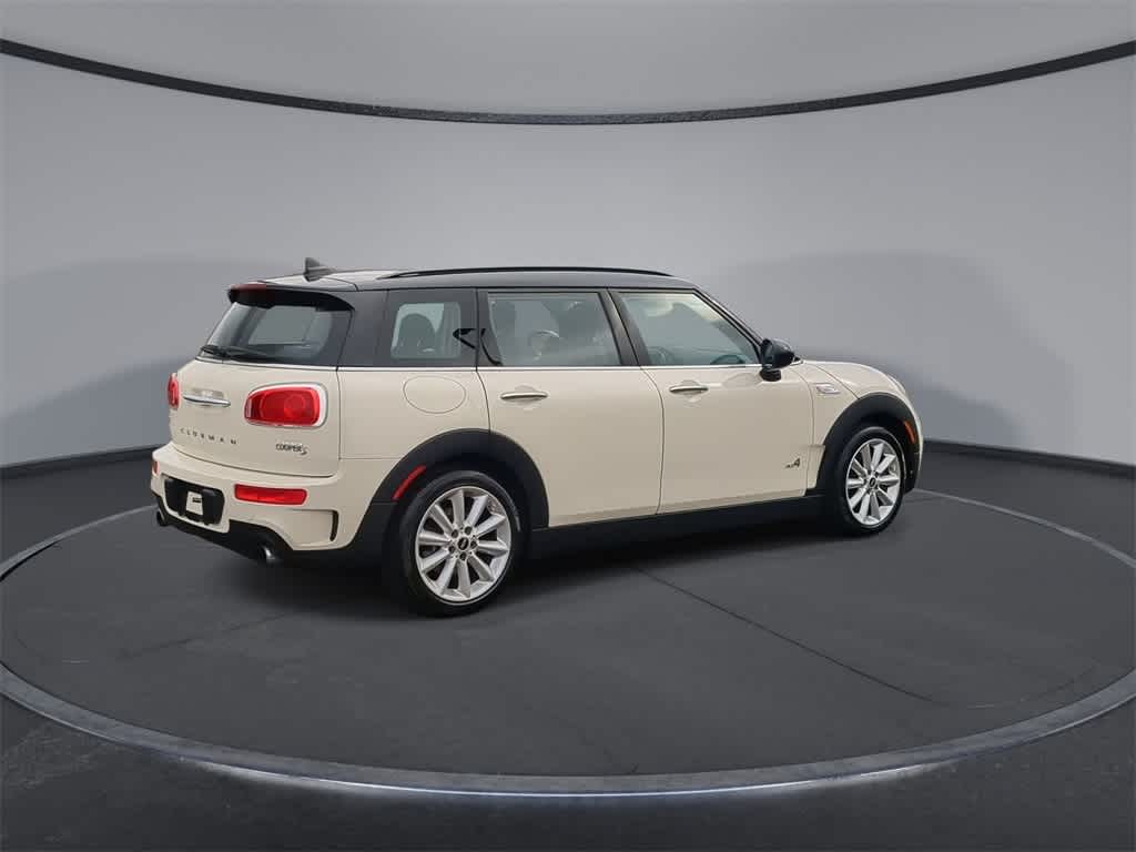 2017 MINI Clubman Cooper S 8