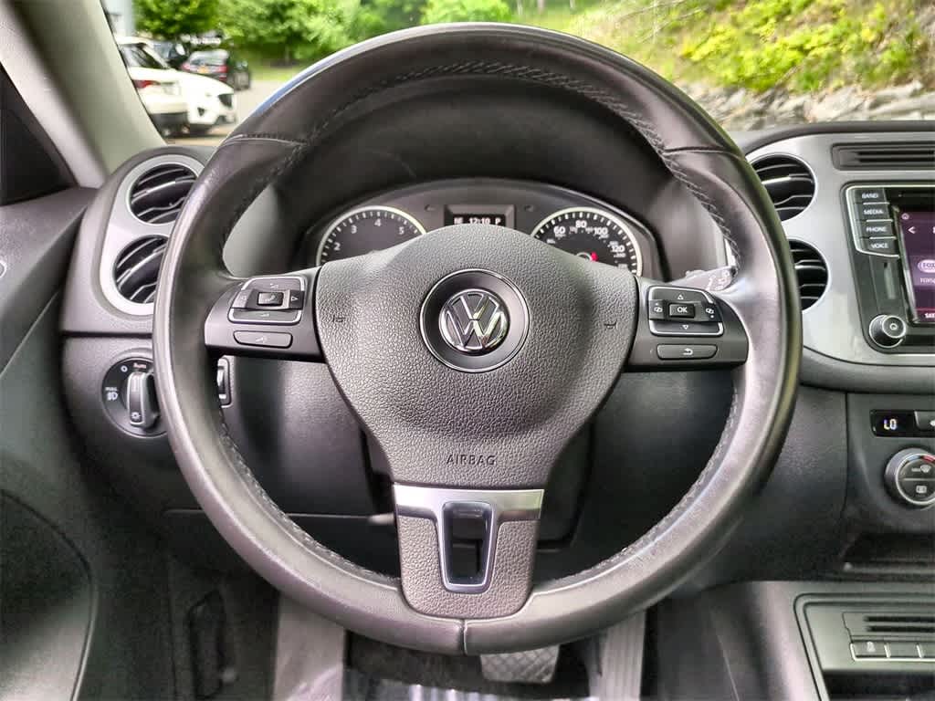 2017 Volkswagen Tiguan Sport 25