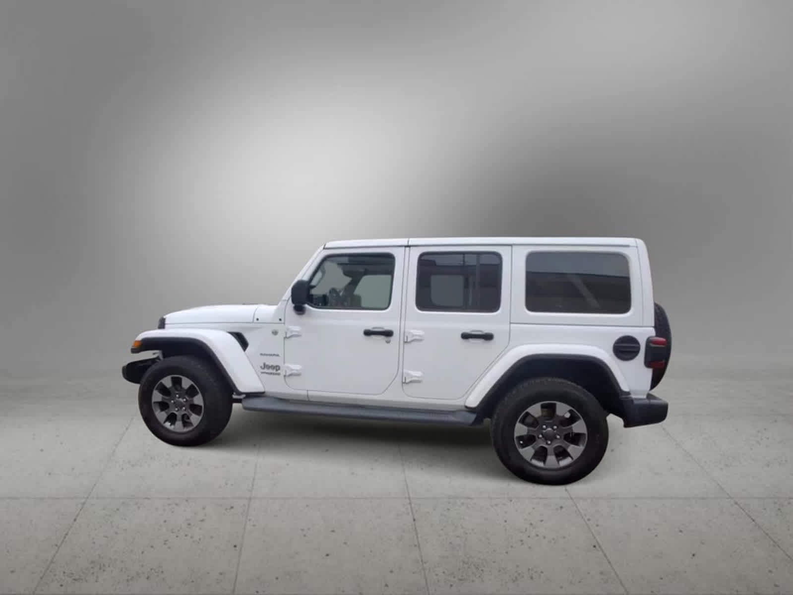 2018 Jeep Wrangler Unlimited Sahara 5