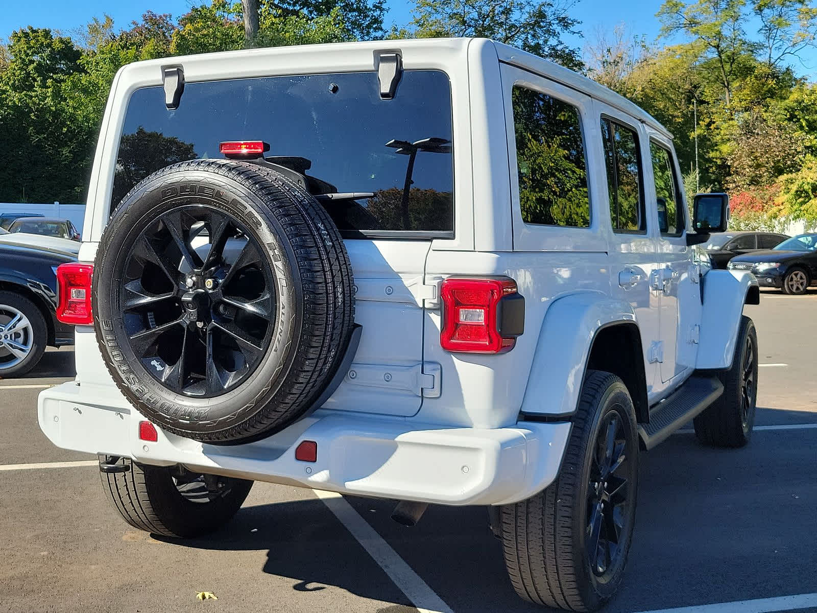 2021 Jeep Wrangler Unlimited Sahara High Altitude 24