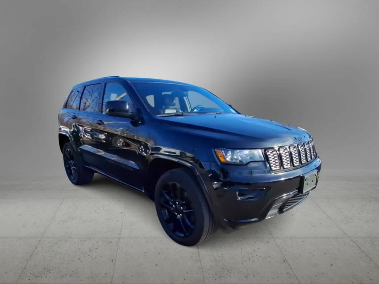 2022 Jeep Grand Cherokee WK Laredo X 2