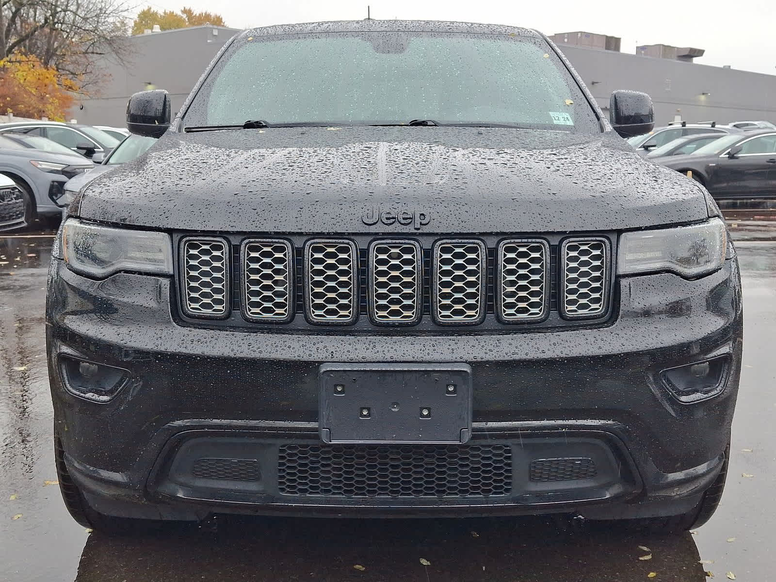 2020 Jeep Grand Cherokee Altitude 29