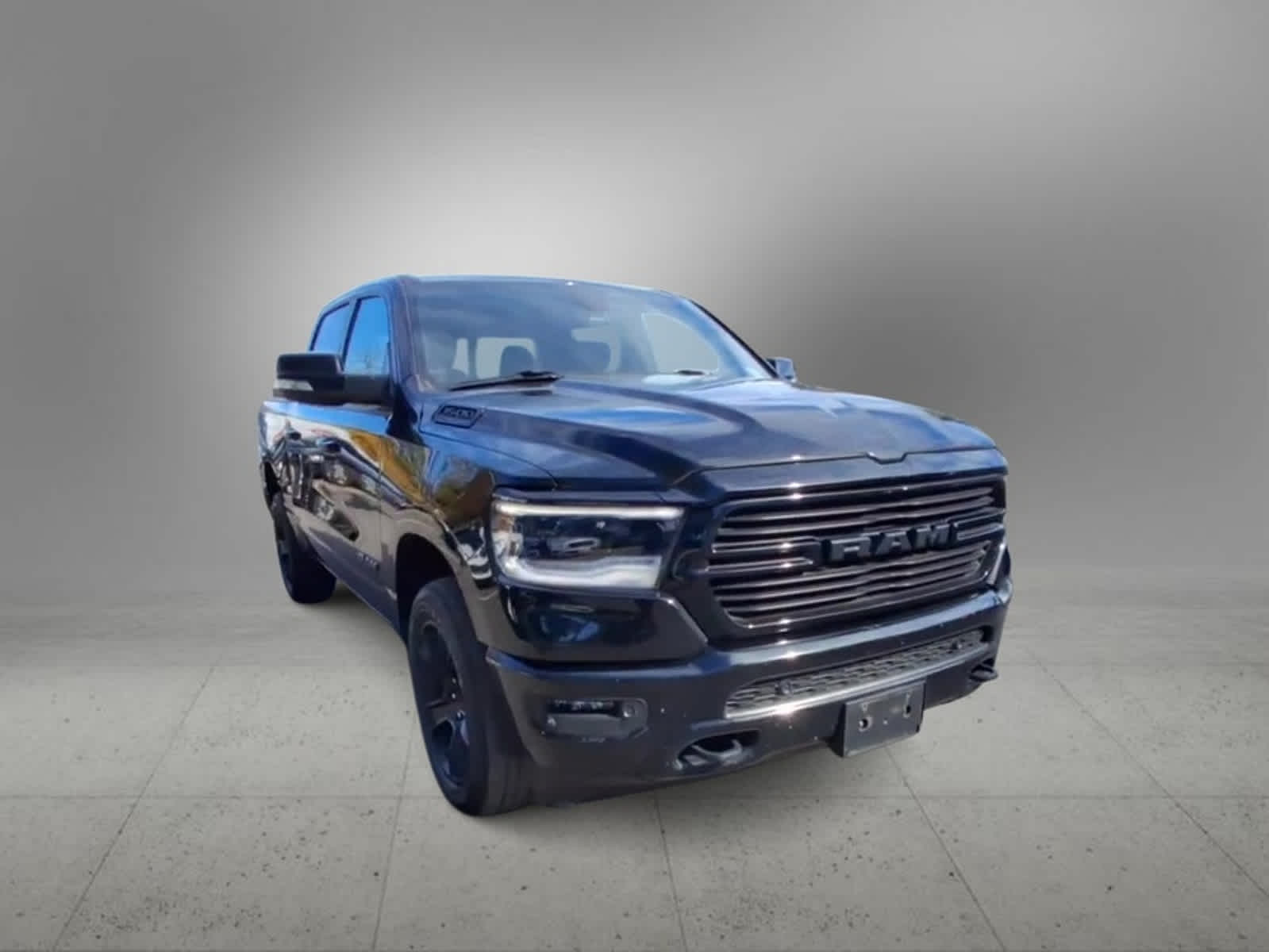 2021 Ram 1500 Big Horn 4x4 Crew Cab 57 Box 3