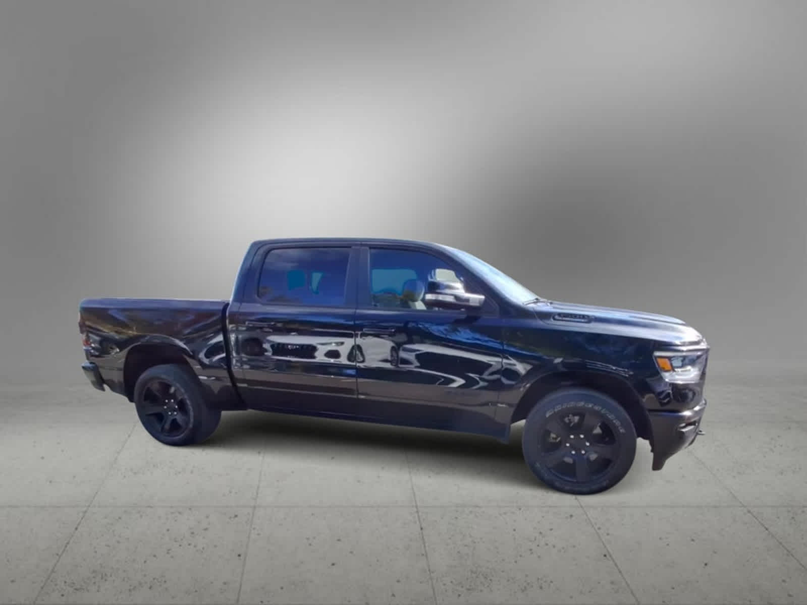 2021 Ram 1500 Big Horn 4x4 Crew Cab 57 Box 2