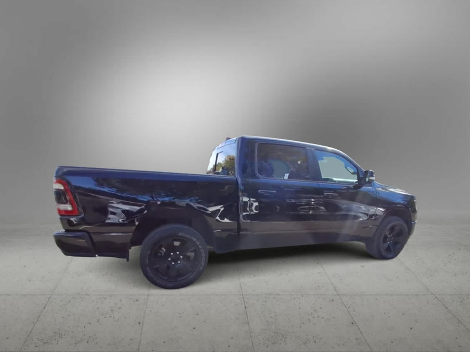 2021 Ram 1500 Big Horn 4x4 Crew Cab 57 Box 9