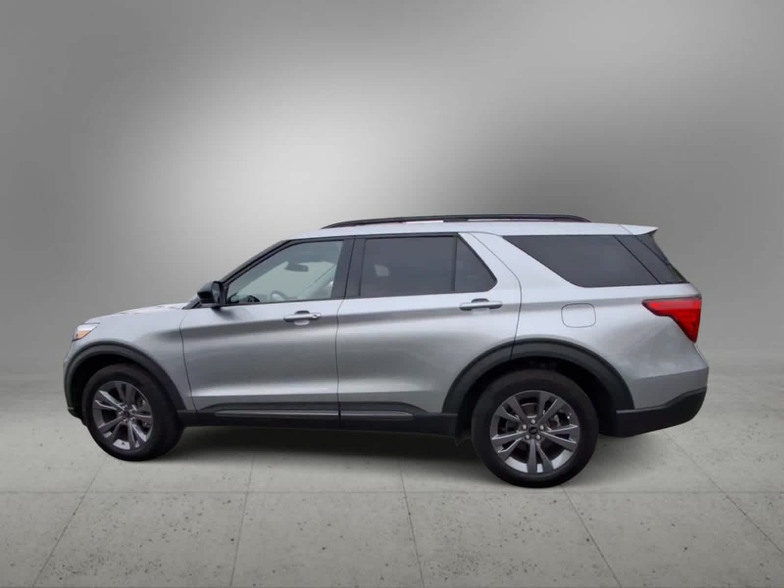 2022 Ford Explorer XLT 5