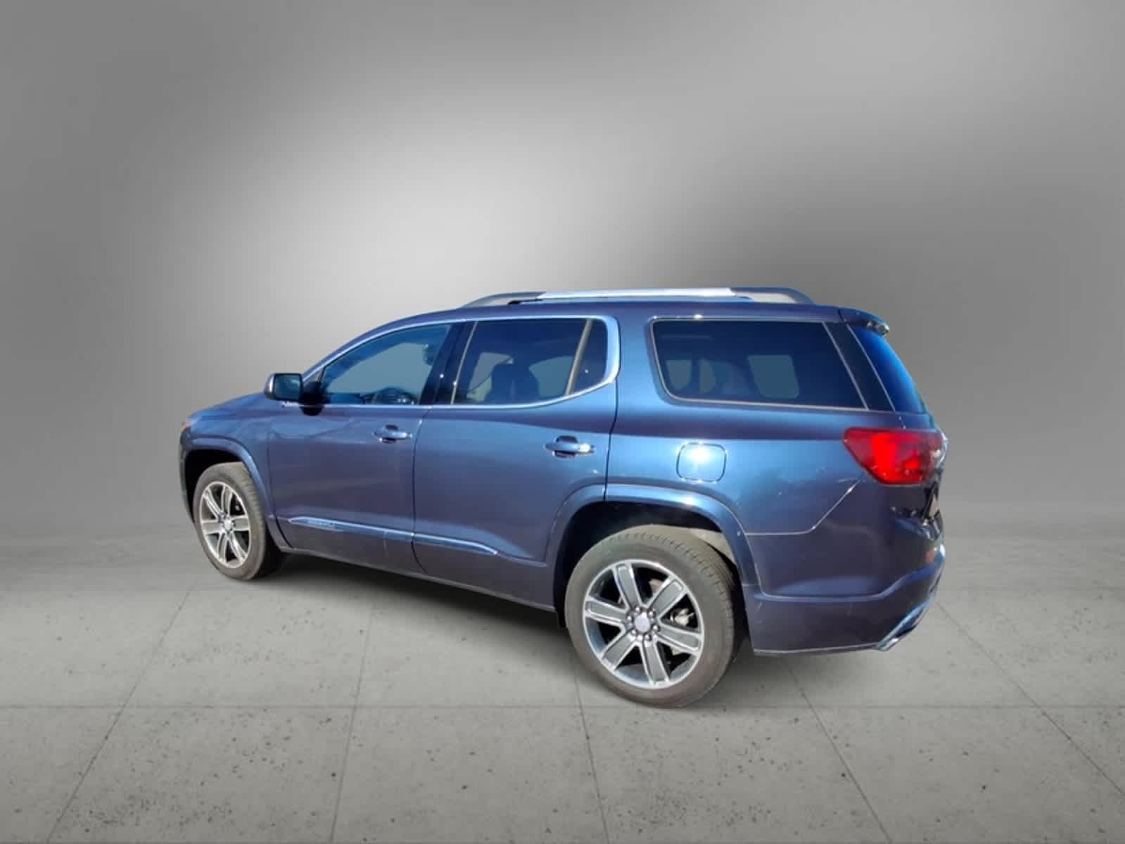 2019 GMC Acadia Denali 6