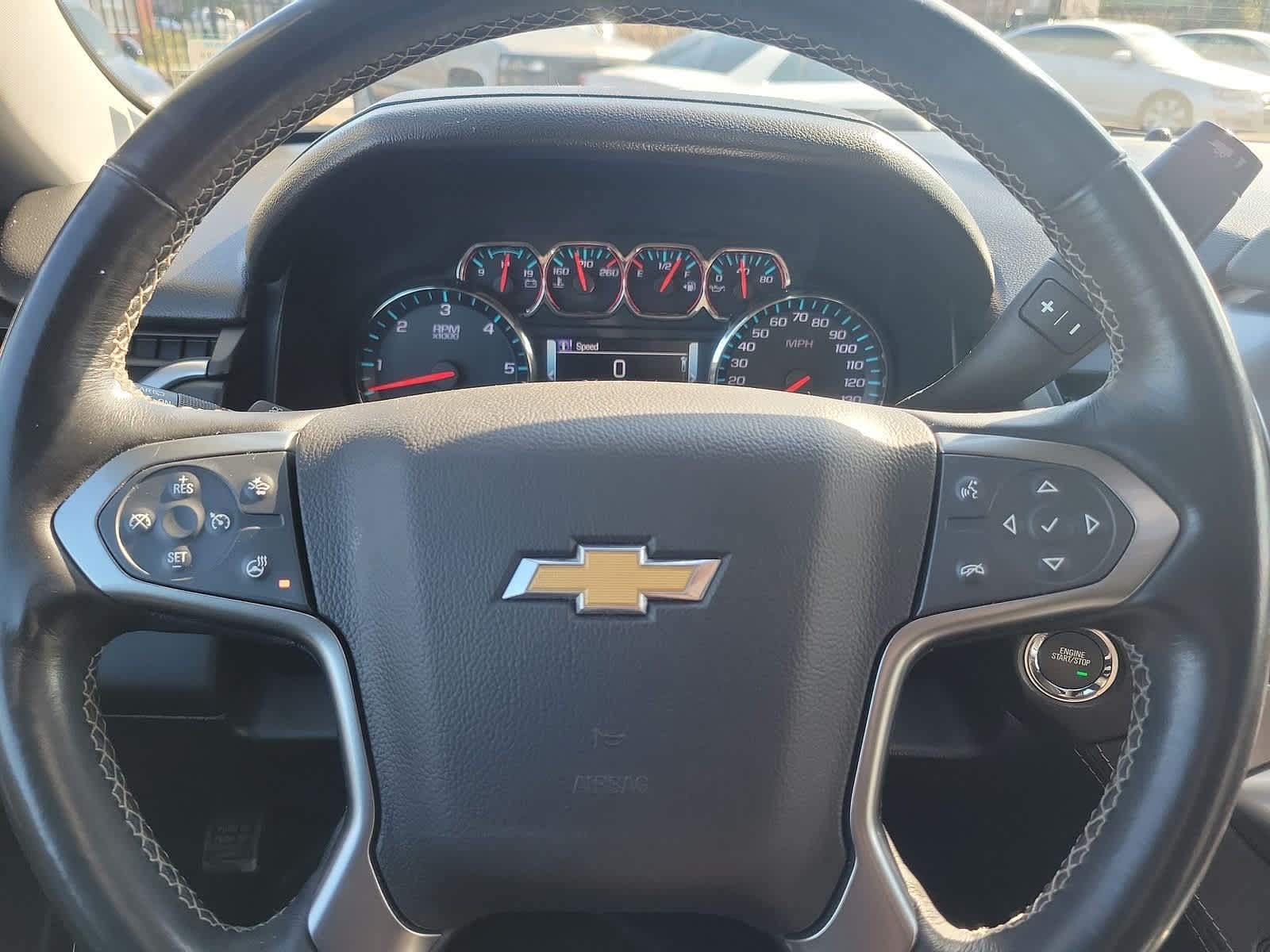 2019 Chevrolet Suburban Premier 16