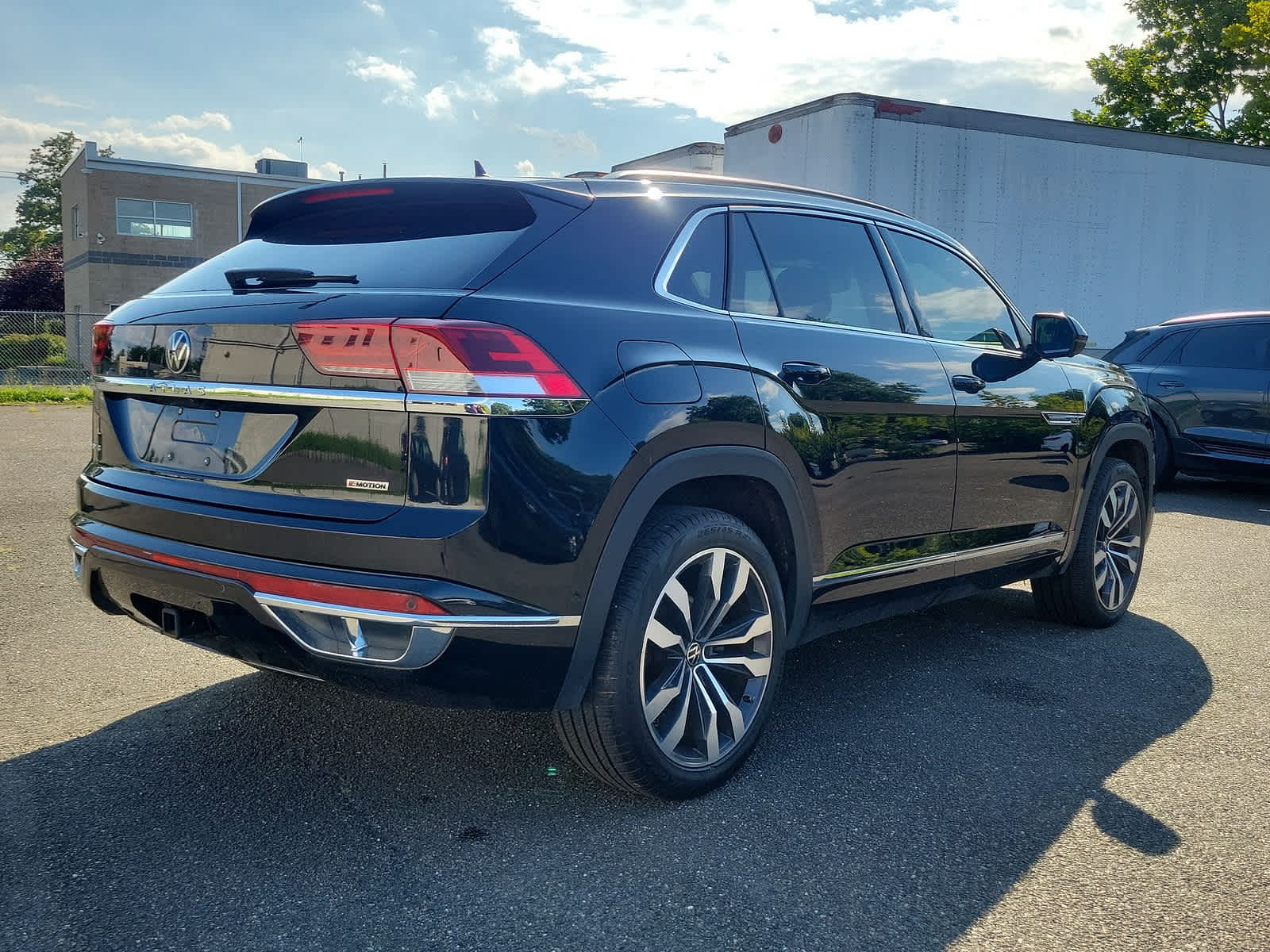 2021 Volkswagen Atlas Cross Sport 3.6L V6 SEL Premium R-Line 23