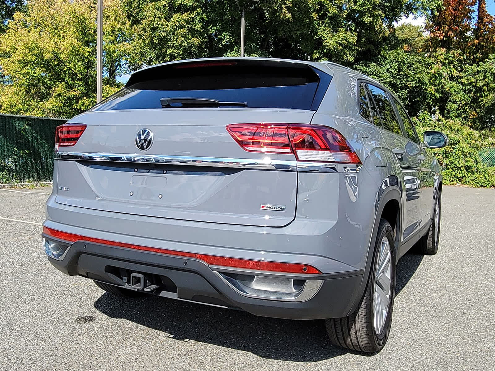 2022 Volkswagen Atlas Cross Sport 3.6L V6 SE w/Technology 25