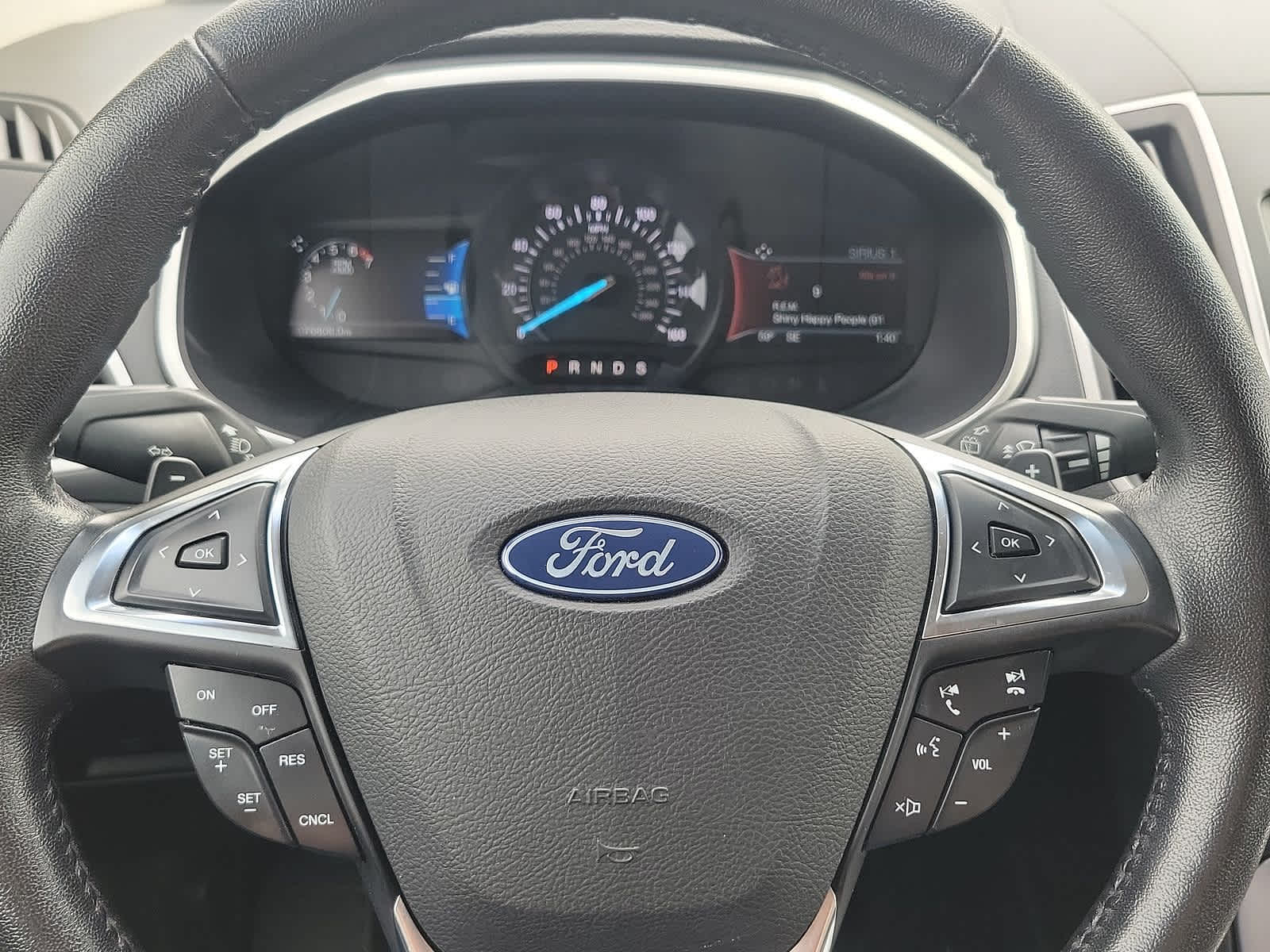 2018 Ford Edge SEL 16