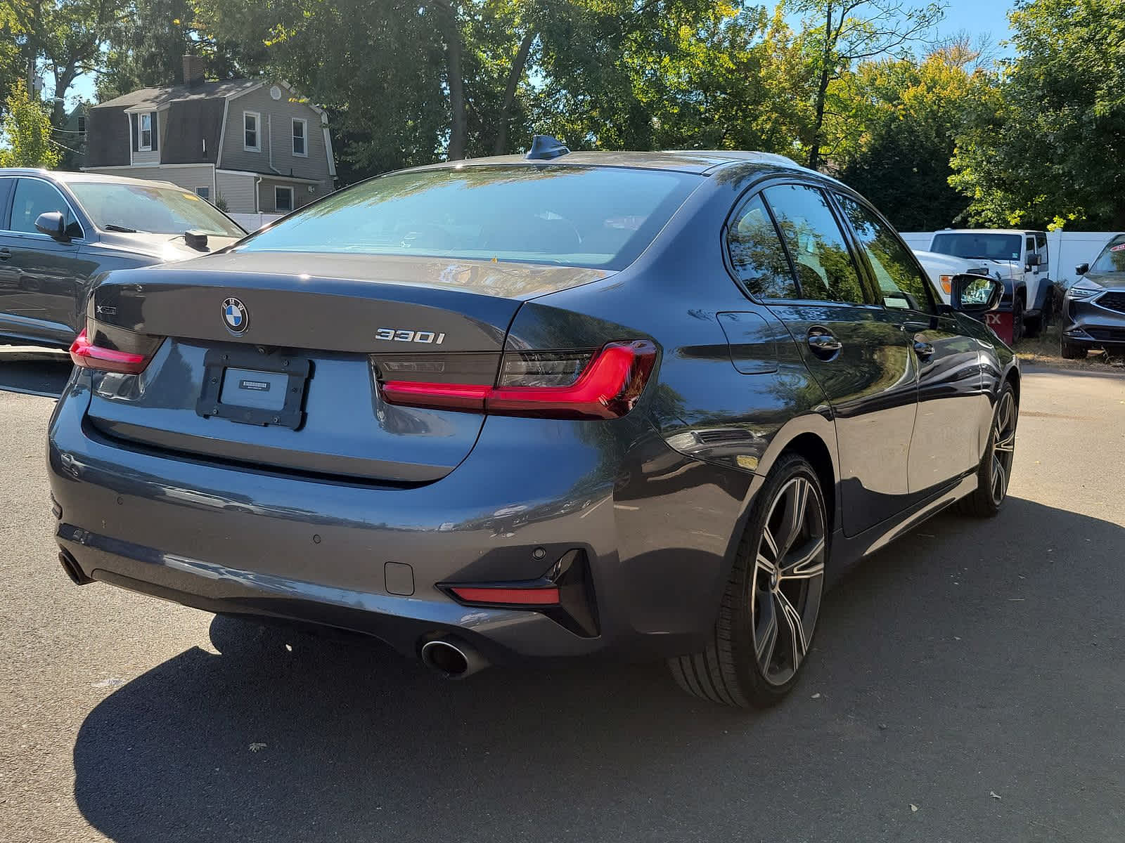 2022 BMW 3 Series 330i xDrive 25