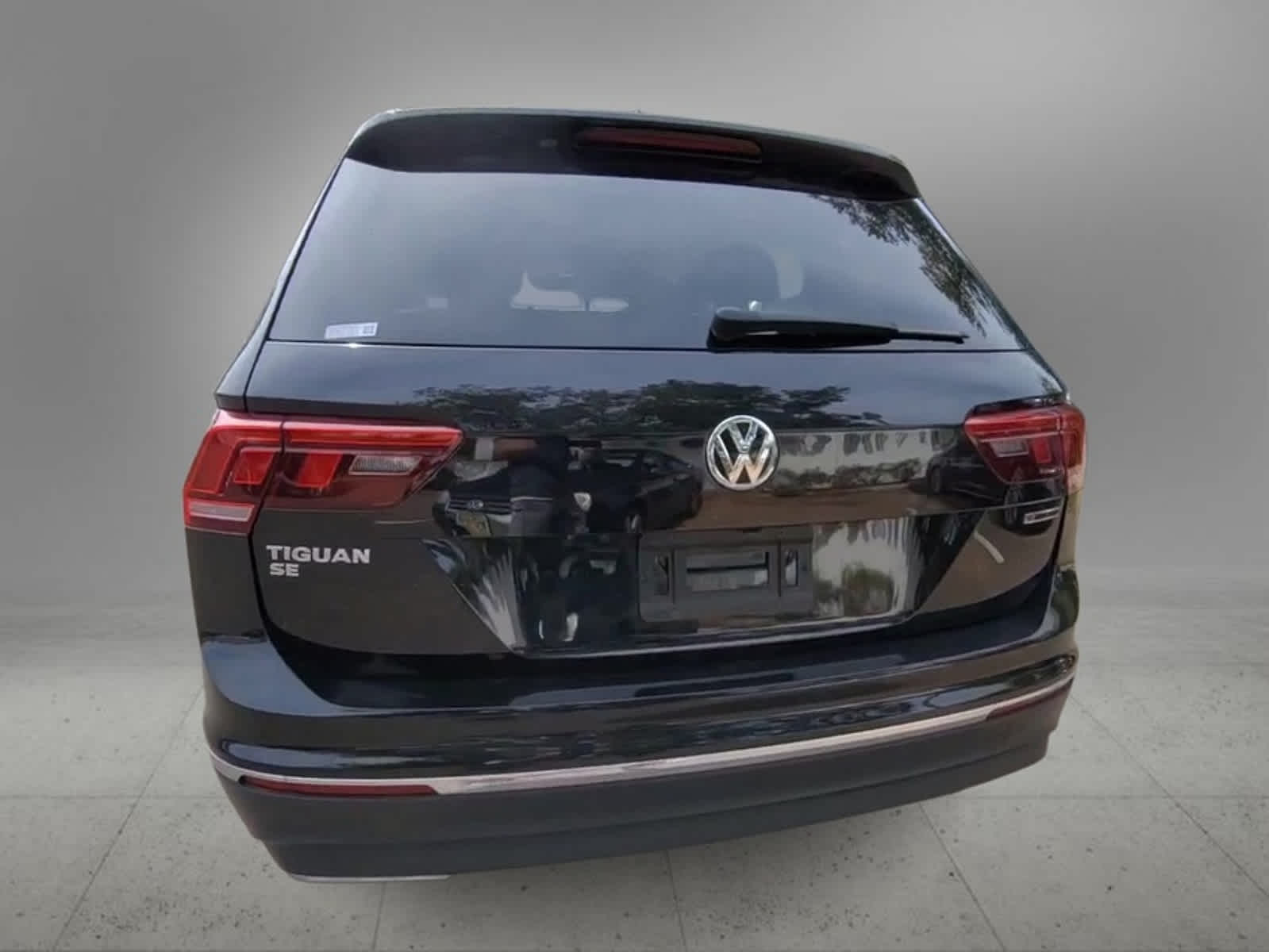 2020 Volkswagen Tiguan SE 7