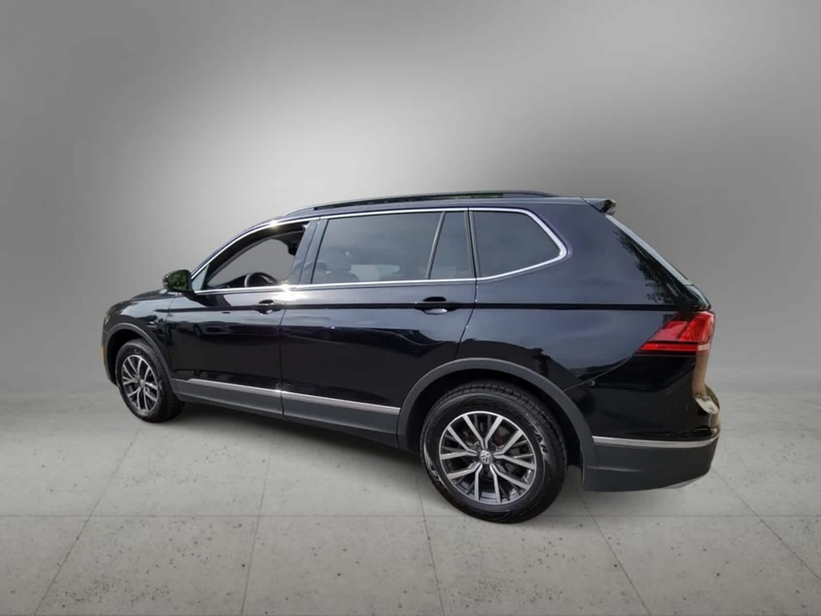 2020 Volkswagen Tiguan SE 6