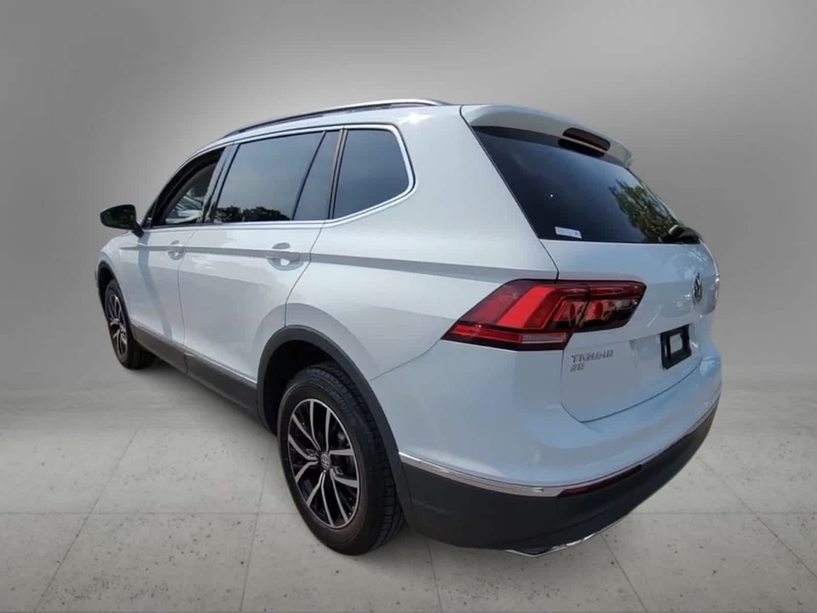 2021 Volkswagen Tiguan SE 6