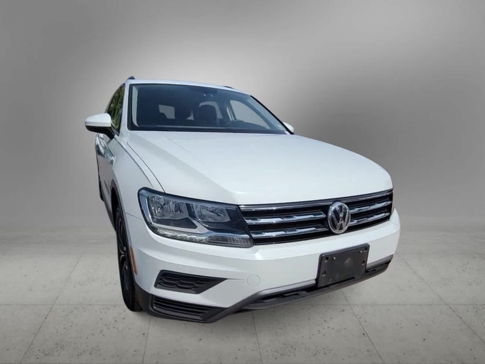 2021 Volkswagen Tiguan SE 2