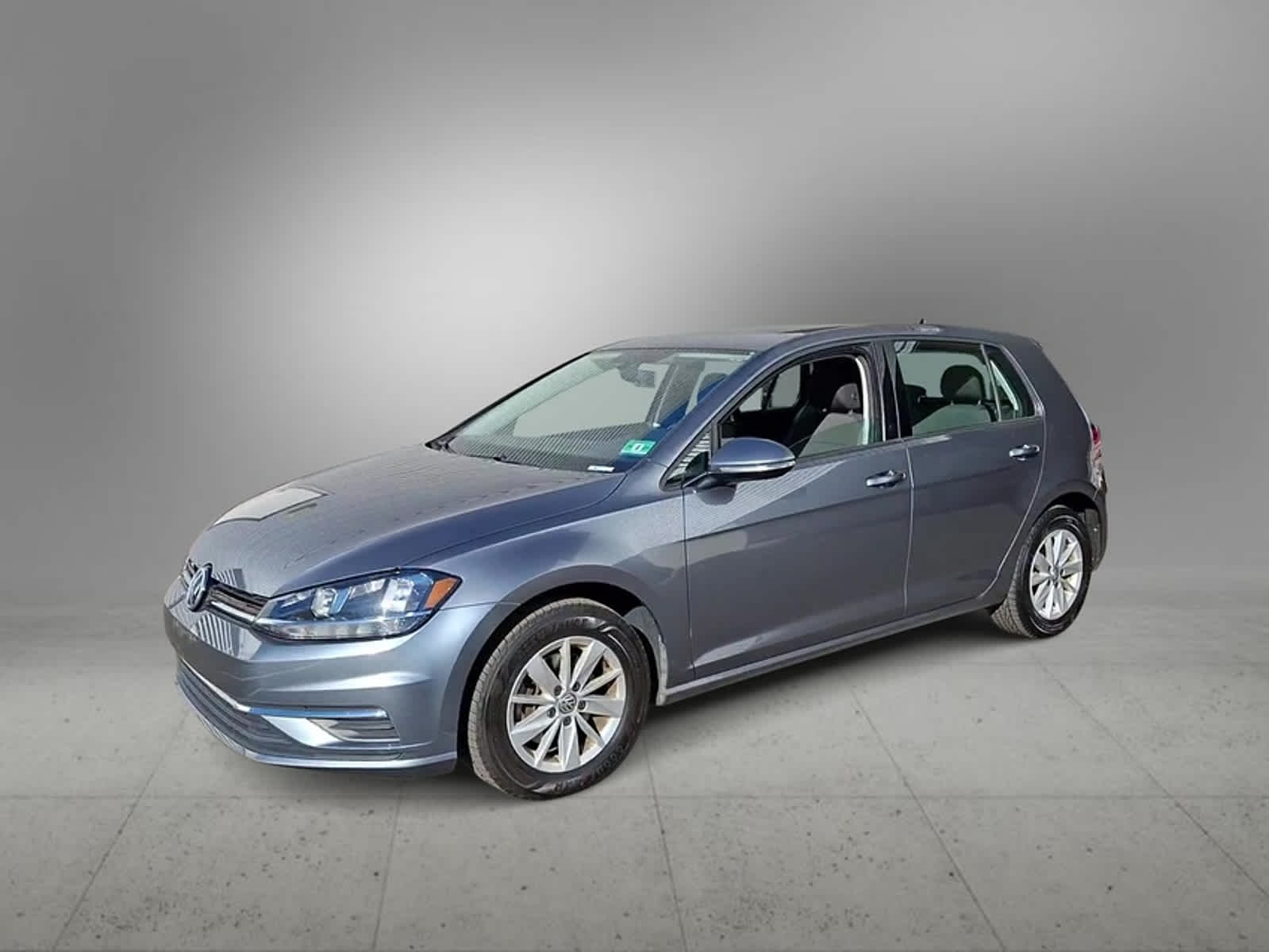 2018 Volkswagen Golf S 4