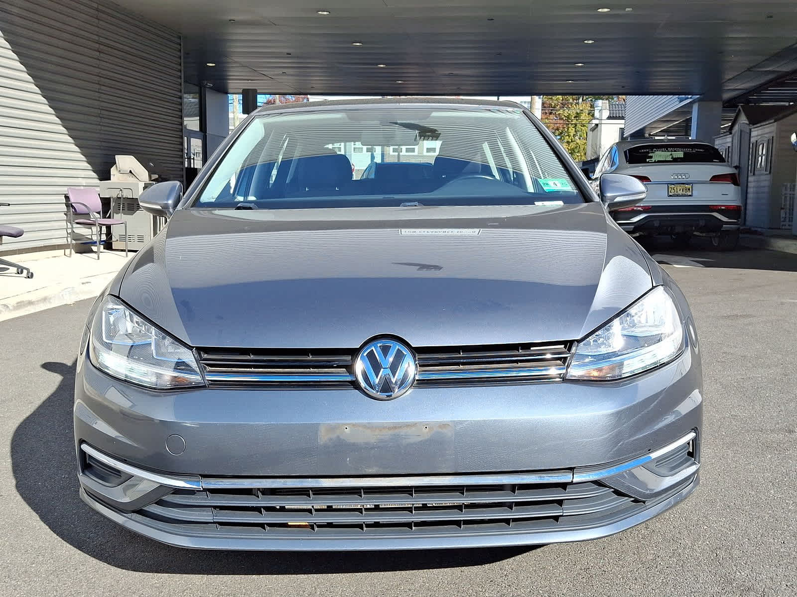 2018 Volkswagen Golf S 28