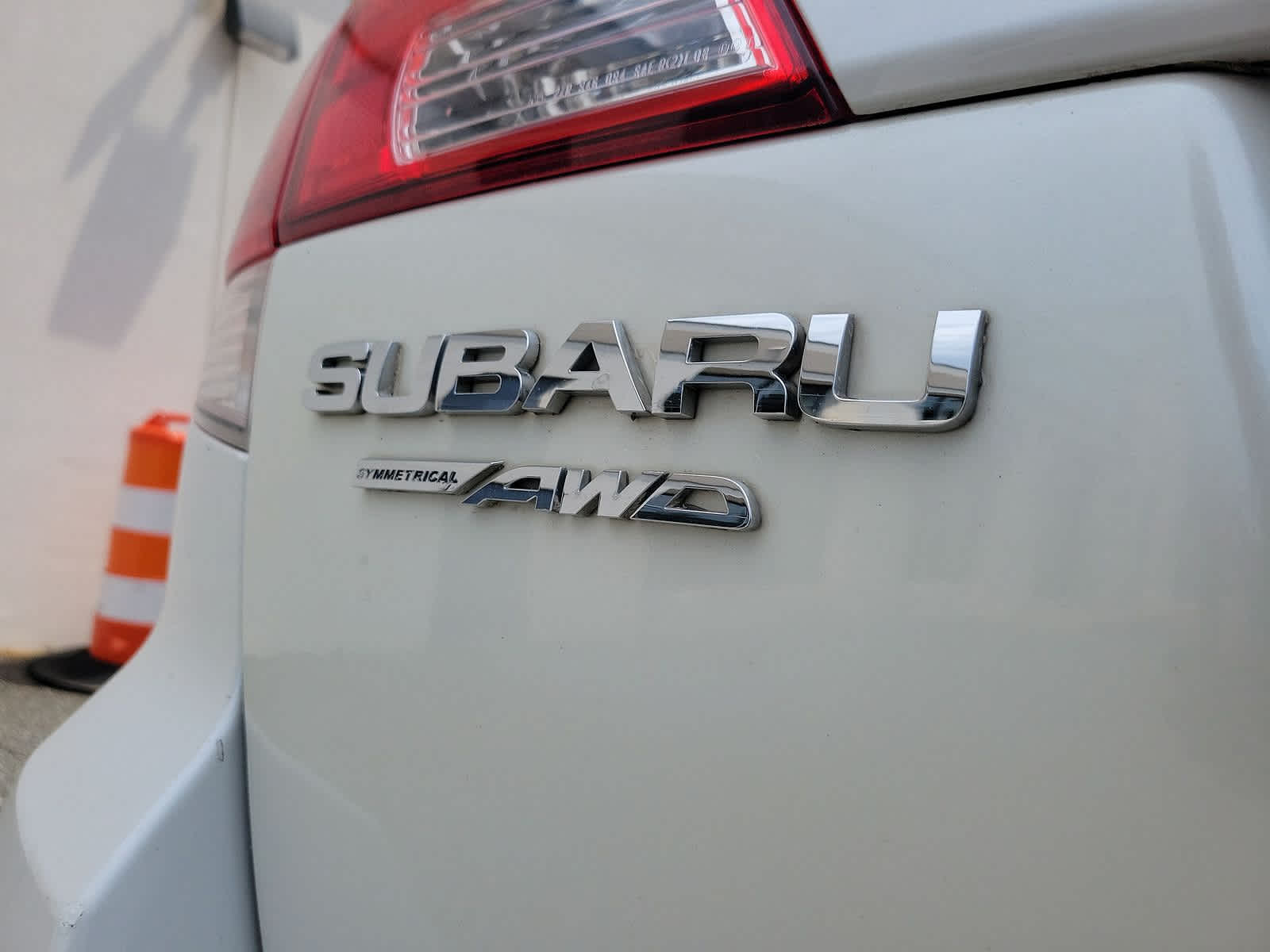 2013 Subaru Outback 2.5i Premium 23