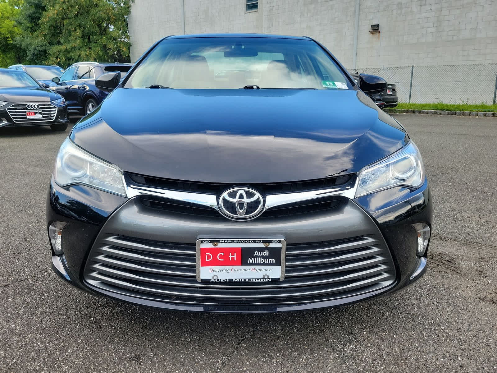 2016 Toyota Camry LE 24