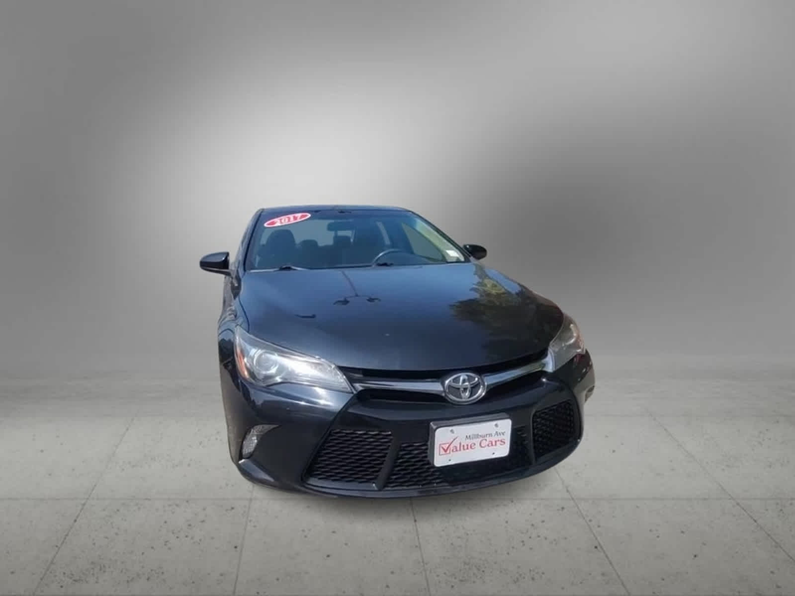 2017 Toyota Camry SE 8