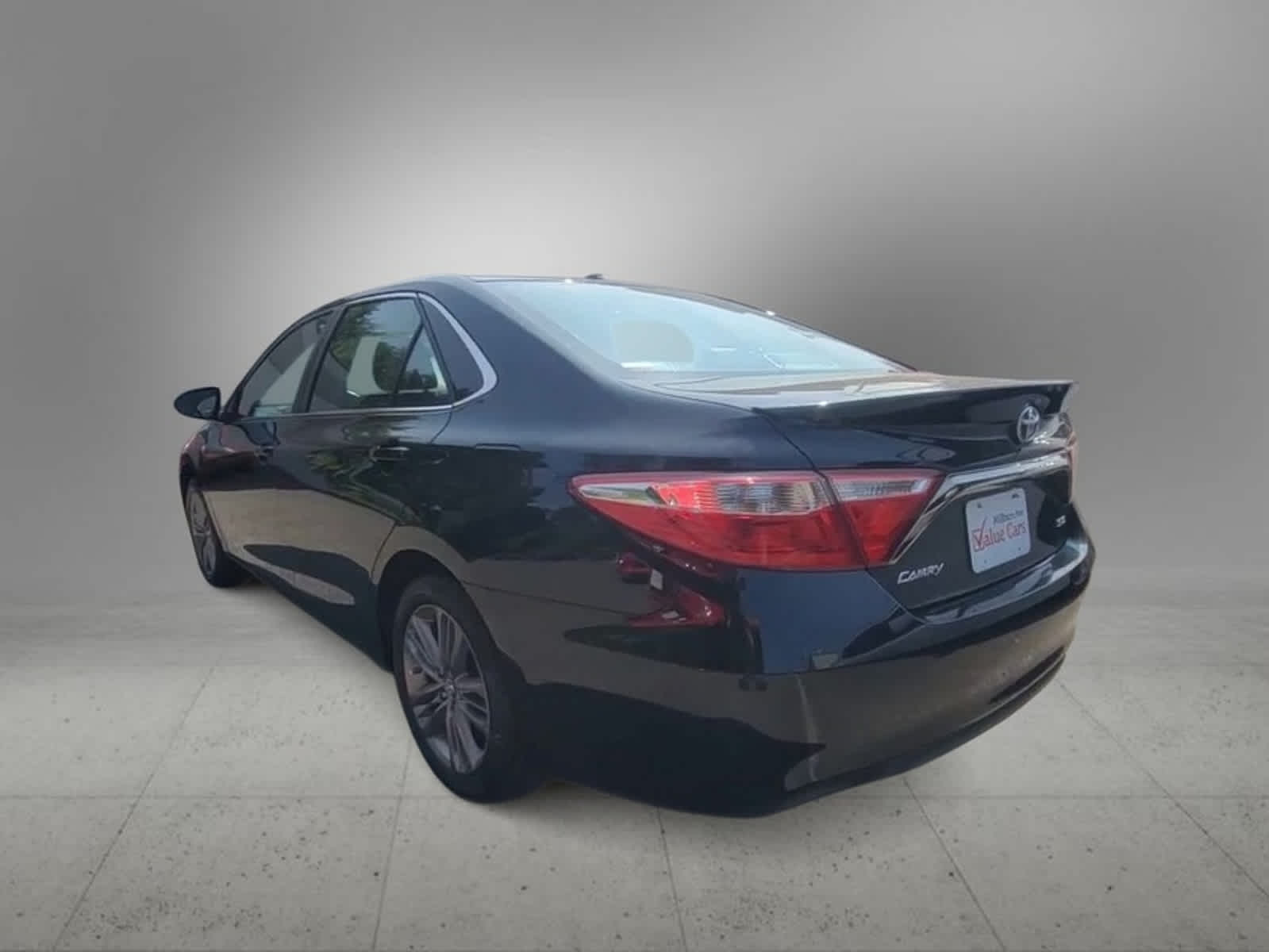 2017 Toyota Camry SE 4