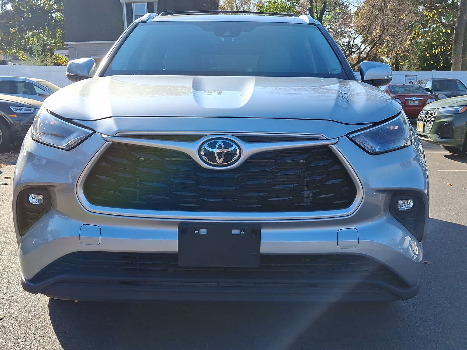 2022 Toyota Highlander XLE 29