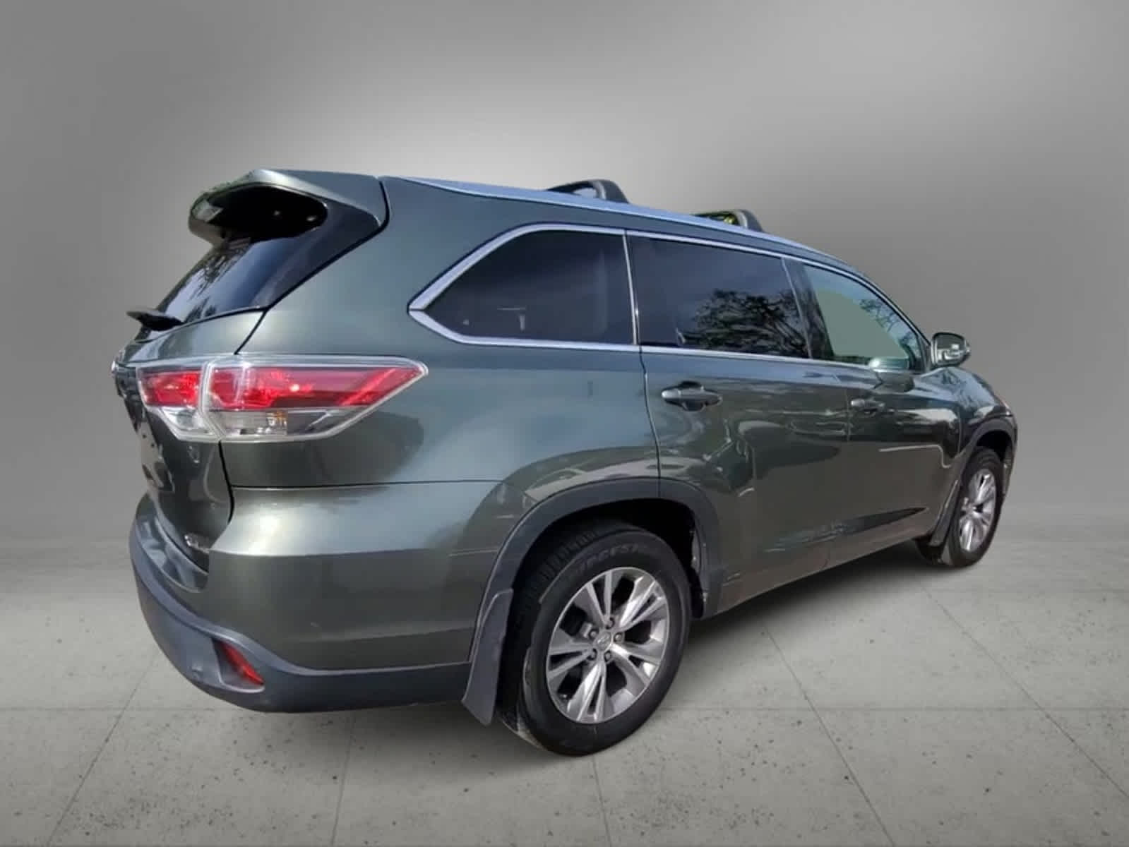 2015 Toyota Highlander XLE 8