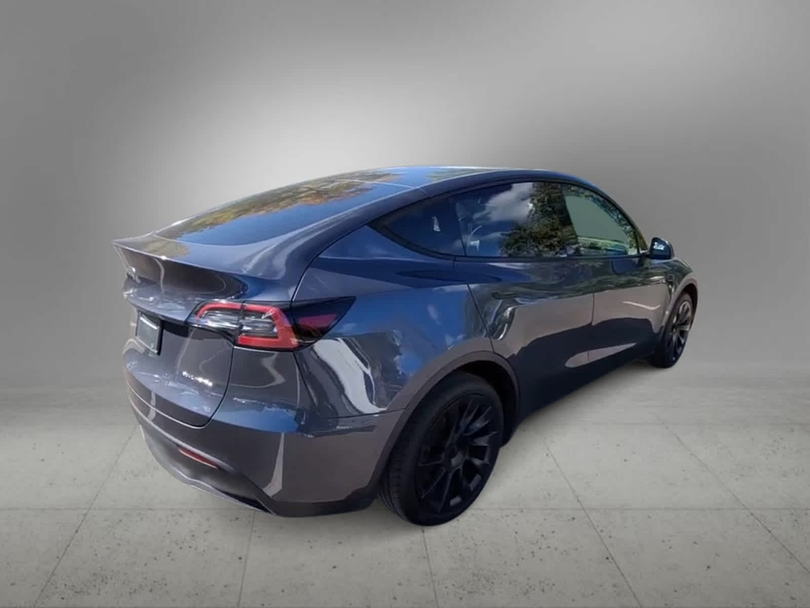 2022 Tesla Model Y Long Range 8