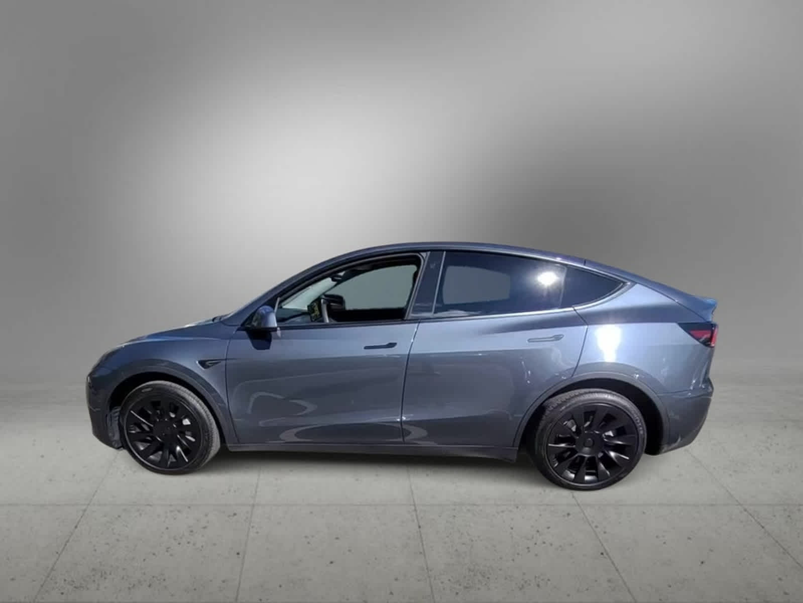 2022 Tesla Model Y Long Range 5