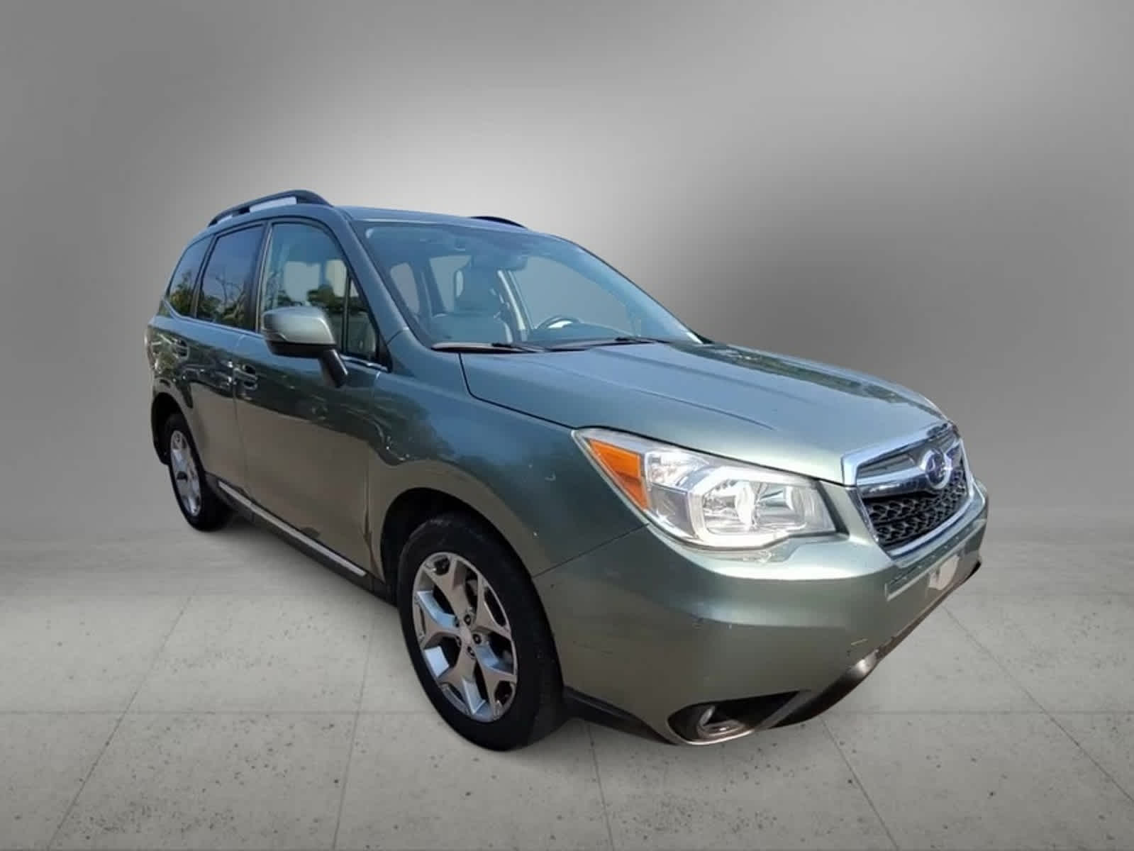 2015 Subaru Forester 2.5i Touring 2