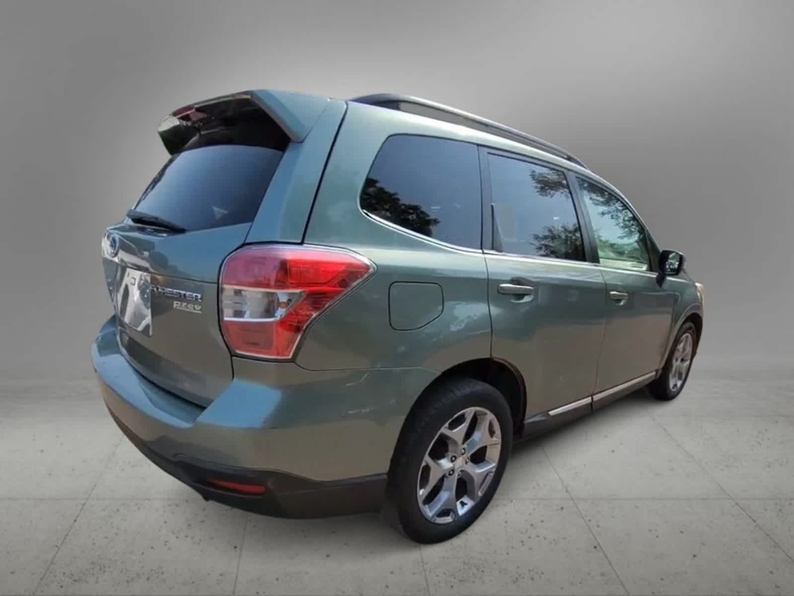 2015 Subaru Forester 2.5i Touring 8