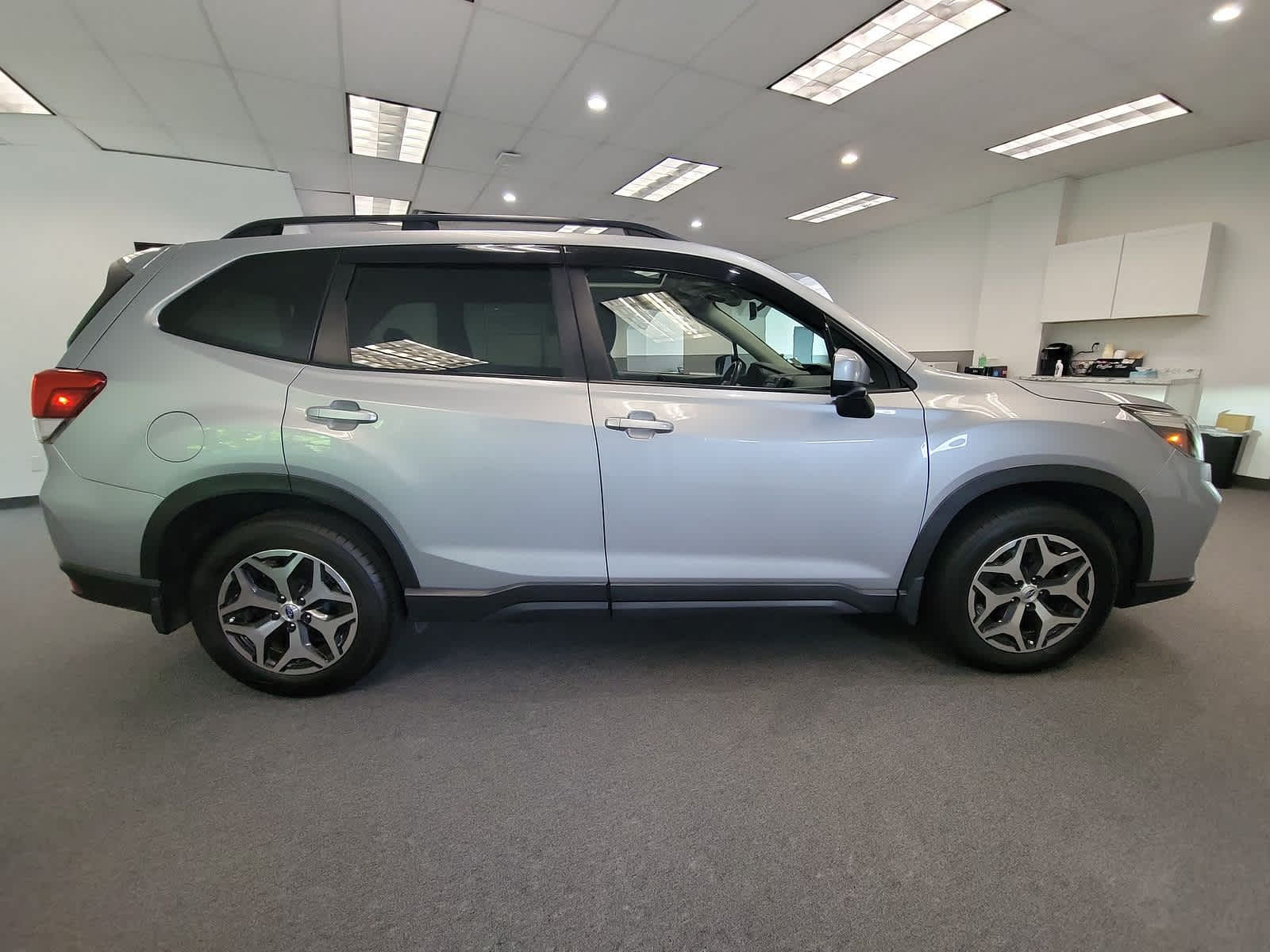 2019 Subaru Forester Premium 24
