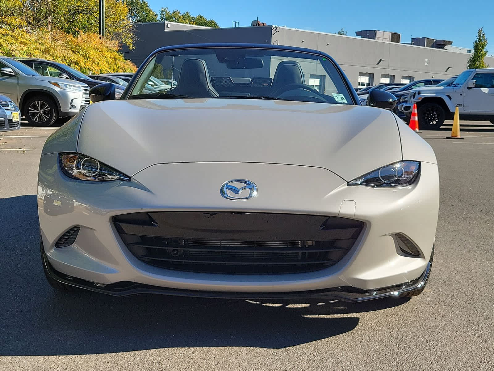 2023 Mazda MX-5 Miata Club 28