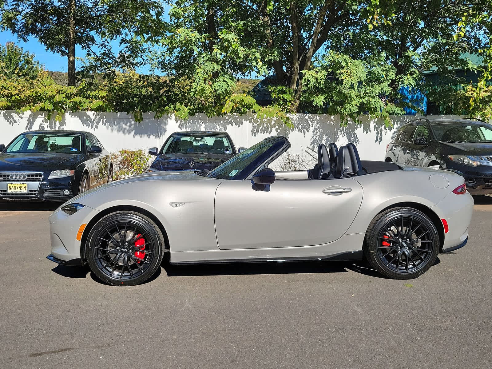 2023 Mazda MX-5 Miata Club 25