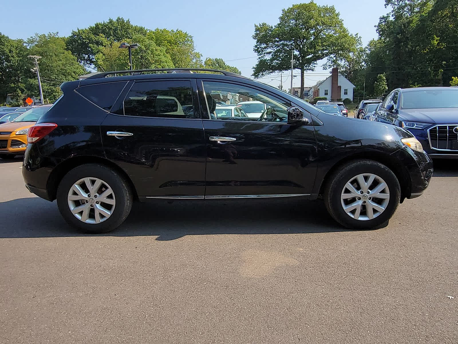 2011 Nissan Murano SL 26