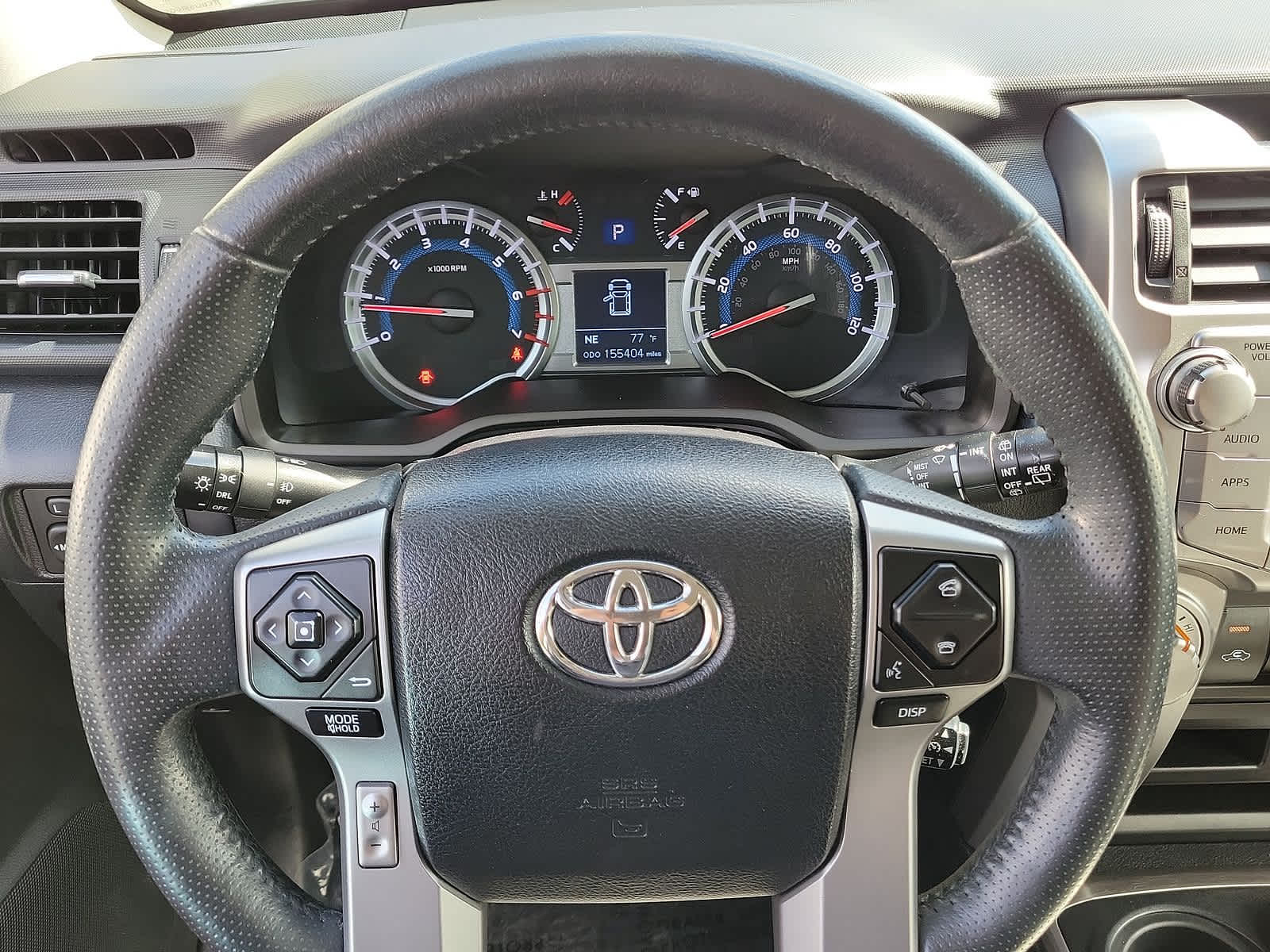 2016 Toyota 4Runner SR5 16