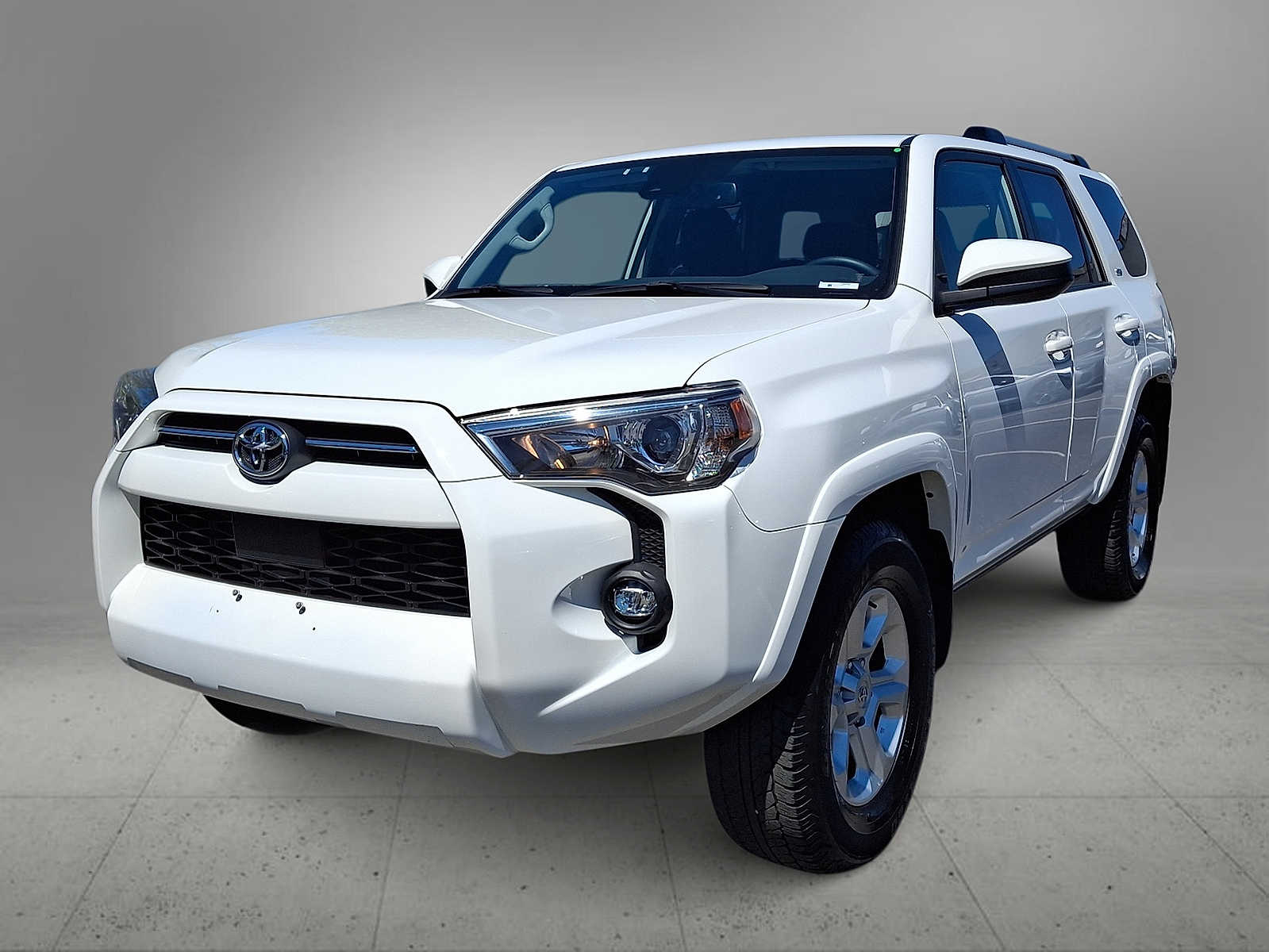 White 2022 Toyota 4Runner SR5 RWD SUV / Crossover 4X2 5-Speed Automatic