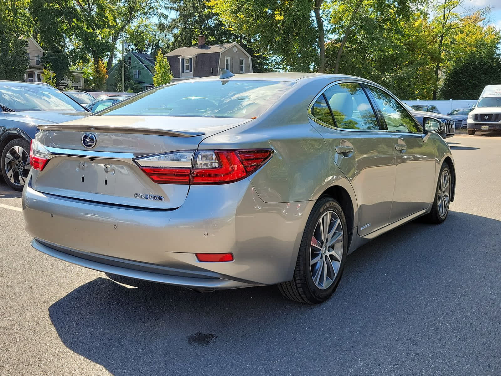 2017 Lexus ES  25